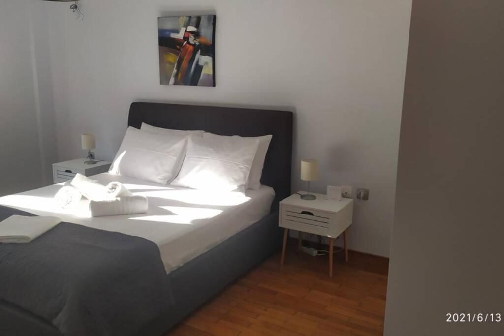 Cozy And Friendly Flat In Nafplio Apartment Exterior photo